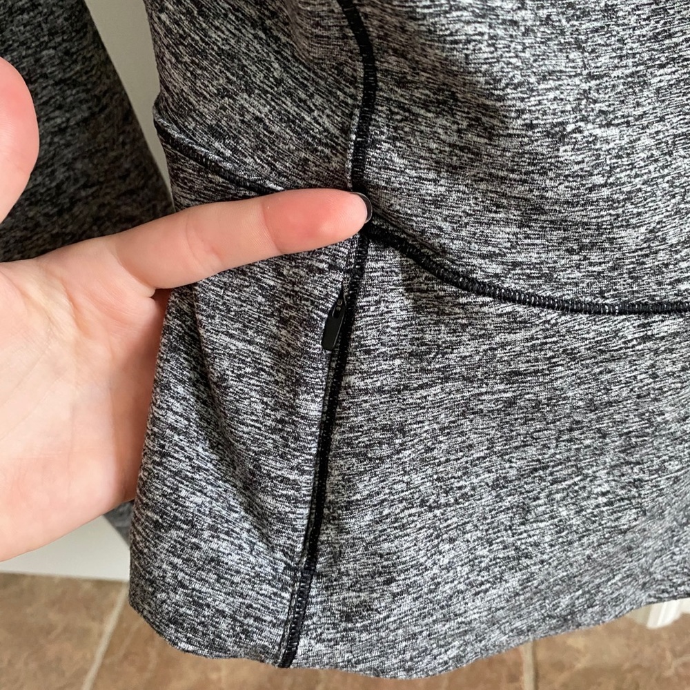 Lululemon Jacket cropped - Picture 3 of 3
